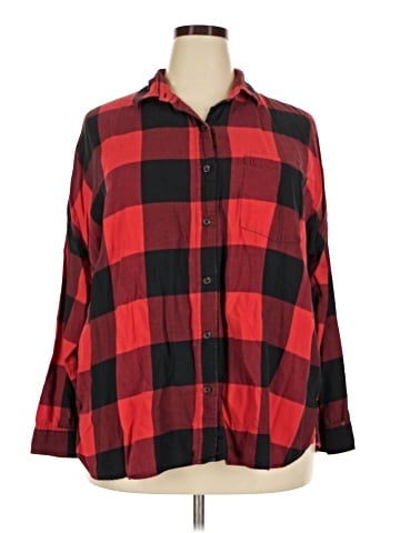 Old Navy Long Sleeve Button-Down Shirt (view 1)