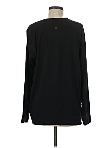 Lululemon Athletica Long Sleeve T-Shirt (view 2)
