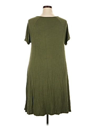 Old Navy Casual Dress (view 2)