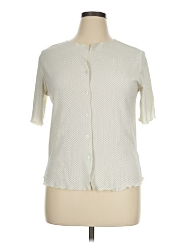 DAZY Short Sleeve Blouse (view 1)