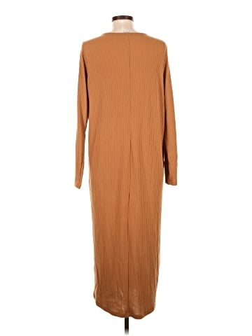 Old Navy Casual Dress (view 2)