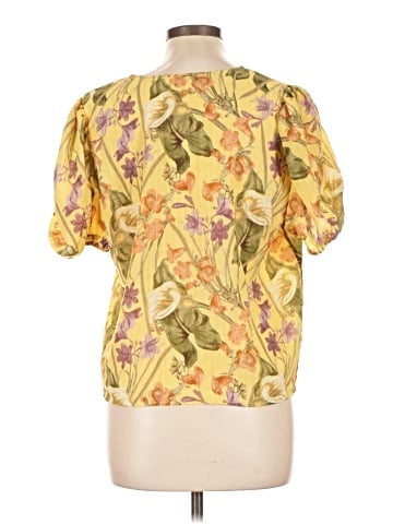 Rose + Olive Short Sleeve Blouse (view 2)