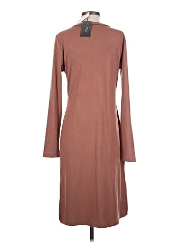 Doe & Rae Casual Dress (view 2)