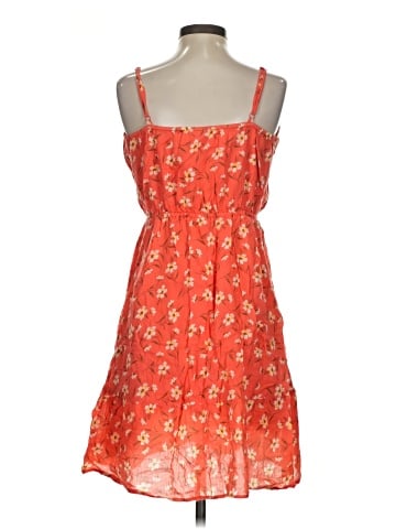 Old Navy Casual Dress (view 2)