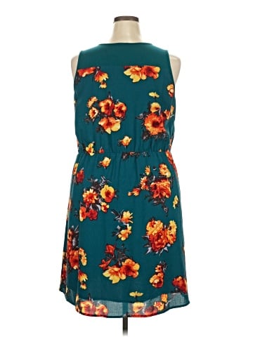 Market and Spruce Casual Dress (view 2)