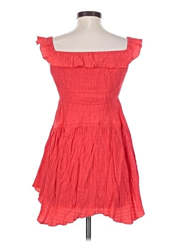 Urban Outfitters Casual Dress (view 2)