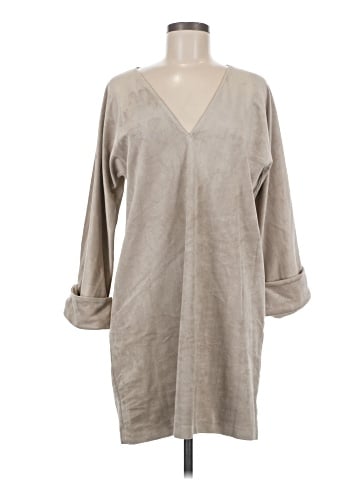 BCBGMAXAZRIA Poncho (view 1)