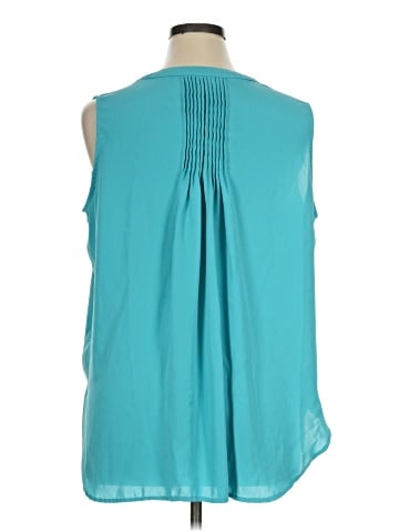 Zenana Sleeveless Blouse (view 2)