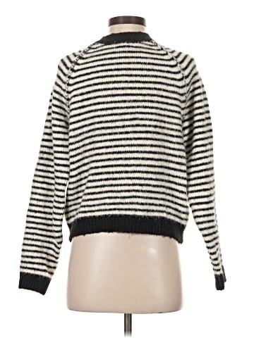 American Eagle Outfitters Pullover Sweater (view 2)