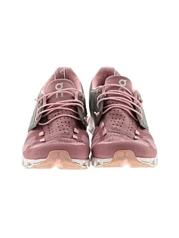 On Cloud Sneakers (view 2)