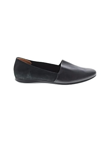 Ecco Flats (view 1)