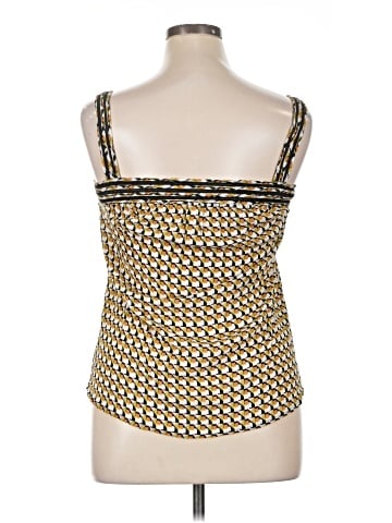 DR2 Sleeveless Blouse (view 2)
