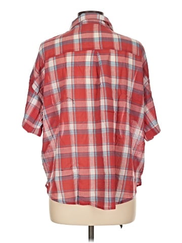 Freebird 3/4 Sleeve Button-Down Shirt (view 2)