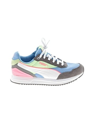Puma Sneakers (view 1)