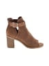 Universal Thread Tan Sandals Size 5 1/2 - photo 1