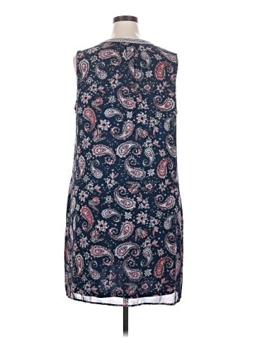 Signature Studio Casual Dress (view 2)