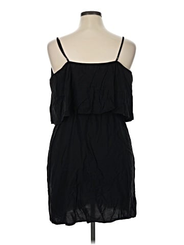 Old Navy Casual Dress (view 2)