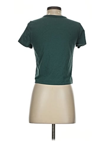 Lululemon Athletica Short Sleeve Turtleneck (view 2)