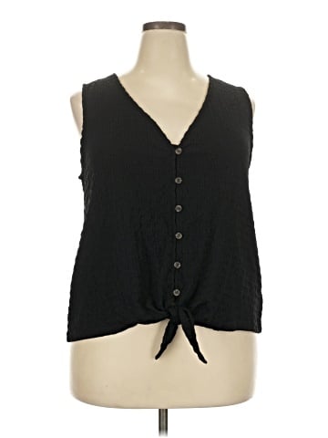 Sanctuary Sleeveless Blouse (view 1)
