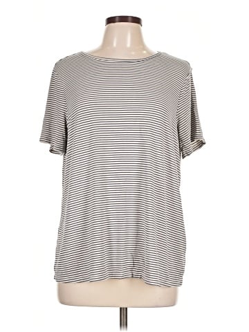 Old Navy Short Sleeve T-Shirt (view 1)