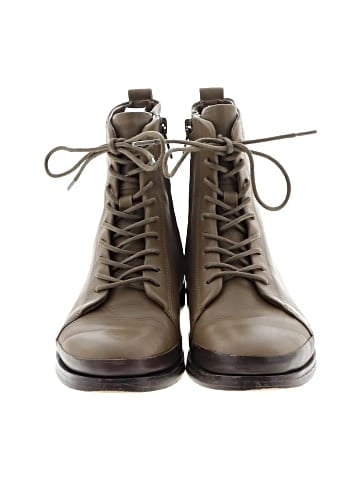 Vince. Ankle Boots (view 2)