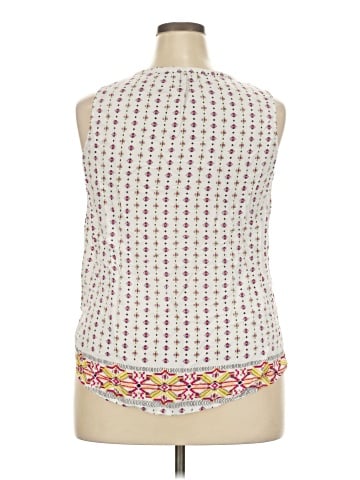 Fun2Fun Sleeveless Blouse (view 2)