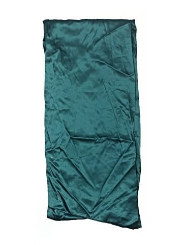 Unbranded Scarf (view 2)