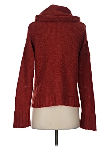 Linda Matthews Pullover Sweater (view 2)