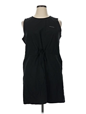 Columbia Casual Dress (view 1)