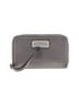 Marc by Marc Jacobs Gray Wristlet One size - photo 1