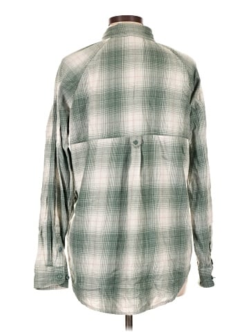 The North Face Long Sleeve Button-Down Shirt (view 2)