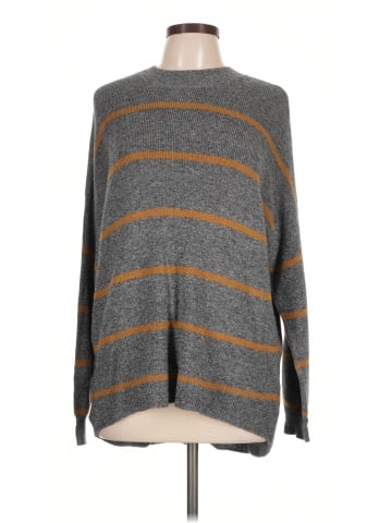 American Eagle Outfitters Pullover Sweater (view 1)