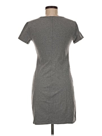 Old Navy Casual Dress (view 2)