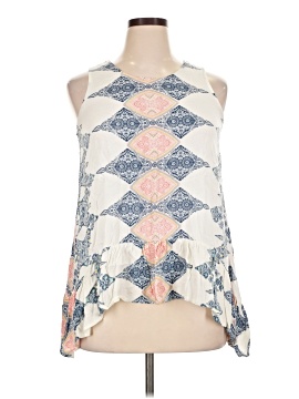Signature Studio Sleeveless Blouse