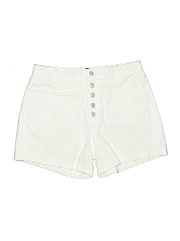 Gap Shorts (view 1)