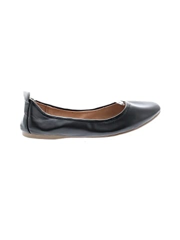 Universal Thread Flats (view 1)