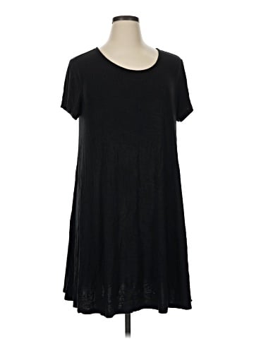 Old Navy Casual Dress (view 1)