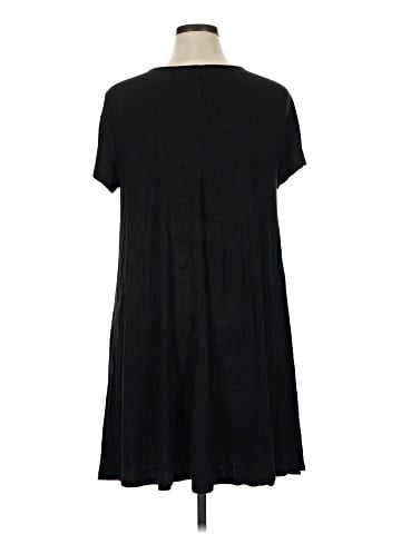 Old Navy Casual Dress (view 2)
