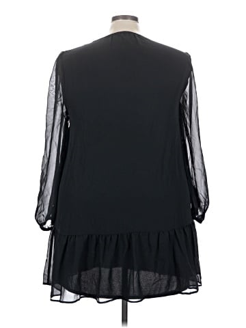 Draper James Casual Dress (view 2)