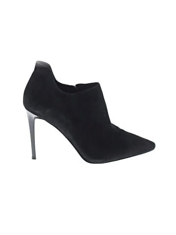 MICHAEL Michael Kors Ankle Boots (view 1)