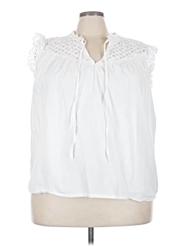 St. John's Bay Sleeveless Blouse (view 1)