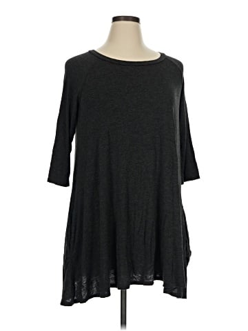 Eloges 3/4 Sleeve T-Shirt (view 1)