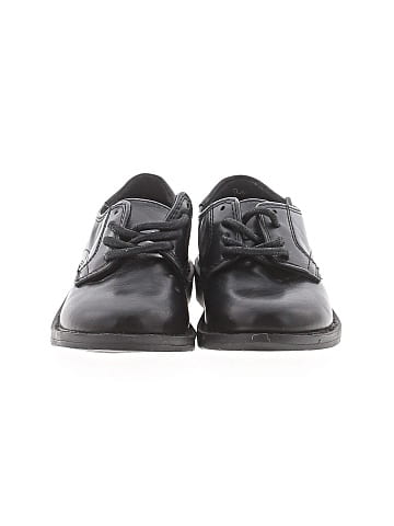 The Children's Place Dress Shoes (view 2)