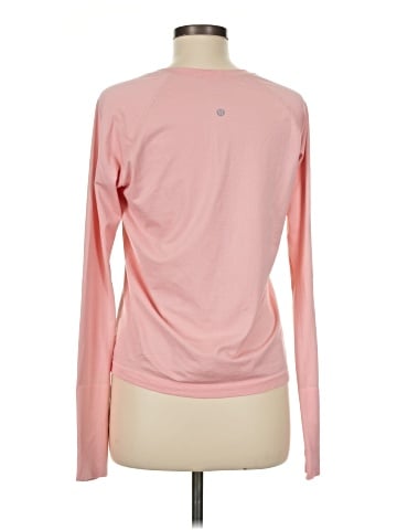 Lululemon Athletica Long Sleeve T-Shirt (view 2)