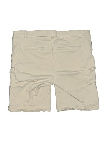 A Pea in the Pod Khaki Shorts (view 2)