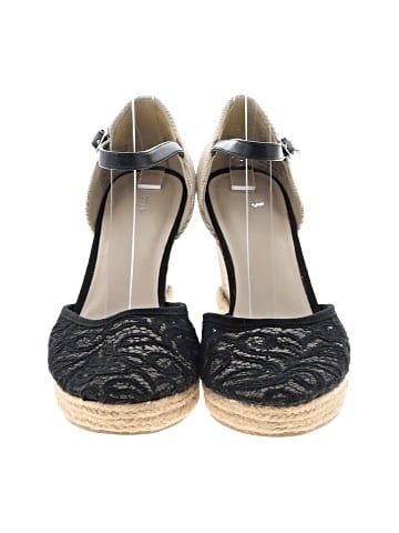 Apt. 9 Wedges (view 2)