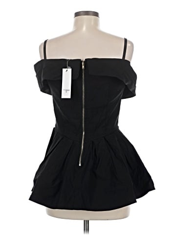 Gracia Sleeveless Blouse (view 2)