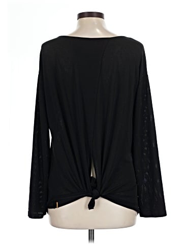 lucy Long Sleeve T-Shirt (view 2)
