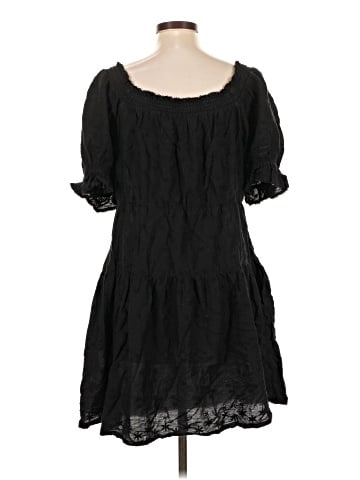Old Navy Casual Dress (view 2)