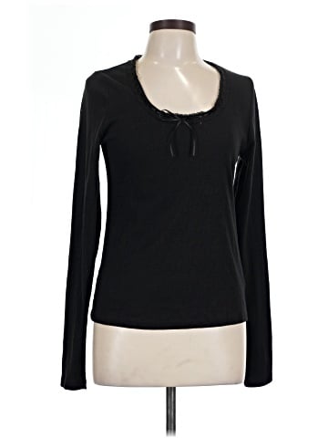 Old Navy Long Sleeve T-Shirt (view 1)